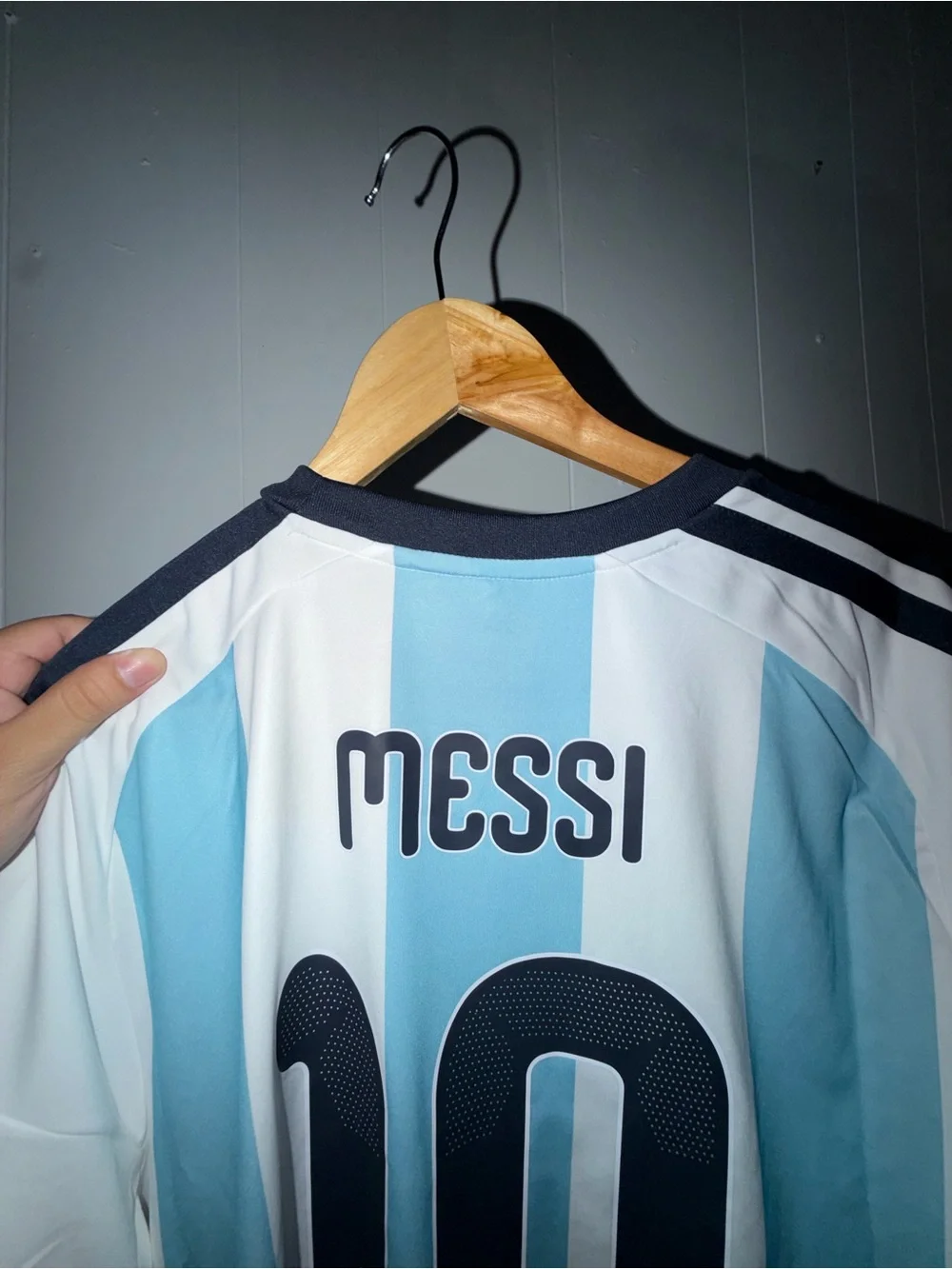 Men Adidas Lionel Messi home jersey #10 Size XL